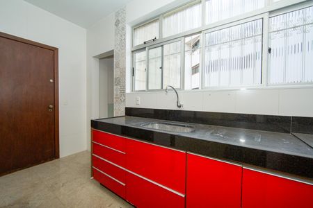 Apartamento à venda com 100m², 3 quartos e 2 vagas Apartamento à venda com 100m², 3 quartos e 2 vagasCOZINHA
