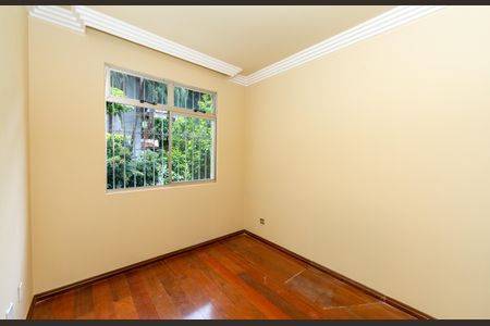 Apartamento à venda com 100m², 3 quartos e 2 vagas Apartamento à venda com 100m², 3 quartos e 2 vagasQUARTO2