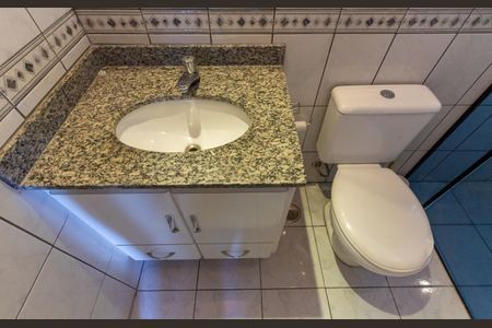 Apartamento para alugar com 65m², 3 quartos e 1 vaga Apartamento para alugar com 65m², 3 quartos e 1 vagaBanheiro Social