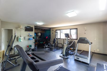 Apartamento para alugar com 40m², 1 quarto e 1 vaga Apartamento para alugar com 40m², 1 quarto e 1 vagaÁrea comum - Academia