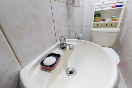 Casa à venda com 143m², 3 quartos e 3 vagasLavabo