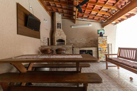 Casa à venda com 143m², 3 quartos e 3 vagasÁrea gourmet