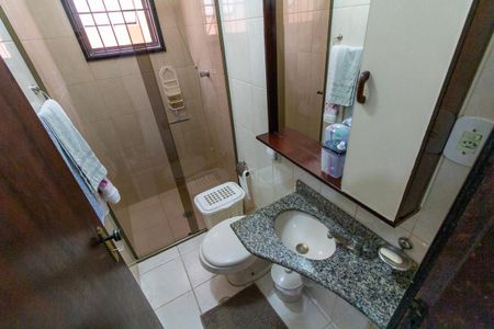 Casa à venda com 143m², 3 quartos e 3 vagasBanheiro 2