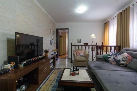 Casa à venda com 143m², 3 quartos e 3 vagasSala