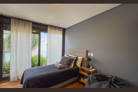 Casa para alugar com 400m², 4 quartos e 4 vagas Casa para alugar com 400m², 4 quartos e 4 vagasQuarto 2 - Suíte