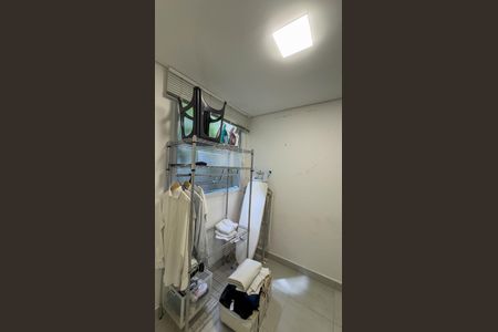 Casa para alugar com 400m², 4 quartos e 4 vagas Casa para alugar com 400m², 4 quartos e 4 vagasÁrea de Serviço