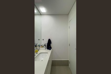 Casa para alugar com 400m², 4 quartos e 4 vagas Casa para alugar com 400m², 4 quartos e 4 vagasBanheiro da Suíte 2