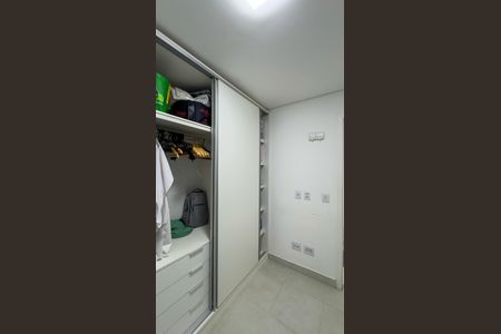 Casa para alugar com 400m², 4 quartos e 4 vagas Casa para alugar com 400m², 4 quartos e 4 vagasÁrea de Serviço