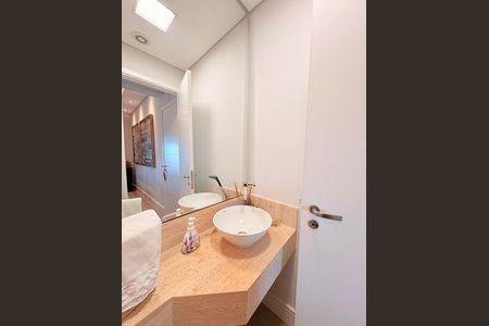 Apartamento para alugar com 110m², 3 quartos e 2 vagasLavabo