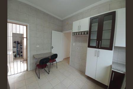 Apartamento para alugar com 93m², 2 quartos e sem vagaCozinha