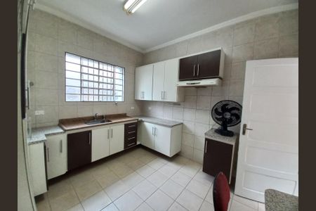 Apartamento para alugar com 93m², 2 quartos e sem vagaCozinha