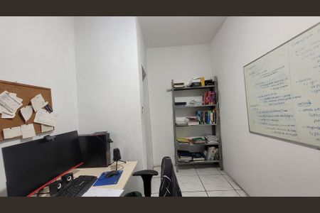 Quarto 2 de casa para alugar com 2 quartos, 65m² em Cavalcanti, Rio de Janeiro