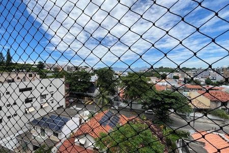 Apartamento para alugar com 150m², 3 quartos e 3 vagas Apartamento para alugar com 150m², 3 quartos e 3 vagasVaranda