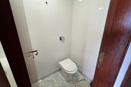 Apartamento para alugar com 150m², 3 quartos e 3 vagas Apartamento para alugar com 150m², 3 quartos e 3 vagasLavabo