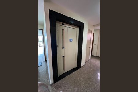 Apartamento para alugar com 150m², 3 quartos e 3 vagas Apartamento para alugar com 150m², 3 quartos e 3 vagasElevador