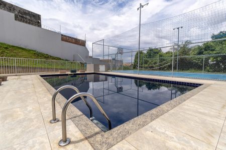 Apartamento para alugar com 48m², 2 quartos e 1 vaga Apartamento para alugar com 48m², 2 quartos e 1 vagaÁrea comum - Piscina