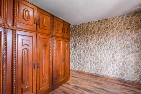 Casa à venda com 218m², 3 quartos e 4 vagas