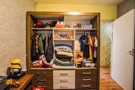 Casa à venda com 218m², 3 quartos e 4 vagas