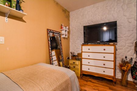 Casa à venda com 218m², 3 quartos e 4 vagas