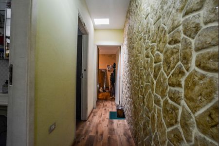 Casa à venda com 3 quartos, 218m² em Vila Linda, Santo André
