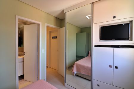 Apartamento à venda com 74m², 3 quartos e 2 vagasQuarto 1 - Suíte