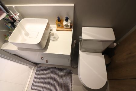 Apartamento à venda com 74m², 3 quartos e 2 vagasBanheiro Social