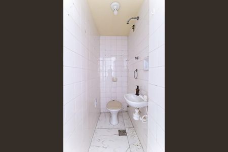 Apartamento à venda com 67m², 2 quartos e 1 vagaBanheiro de serviço