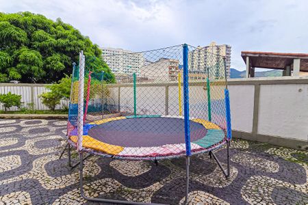 Apartamento à venda com 67m², 2 quartos e 1 vagaÁrea comum - Playground