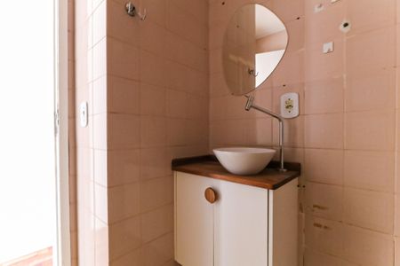 Apartamento à venda com 67m², 2 quartos e 1 vagaBanheiro