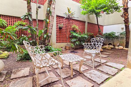 Apartamento à venda com 67m², 2 quartos e 1 vagaHall de entrada