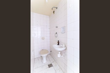 Apartamento à venda com 67m², 2 quartos e 1 vagaBanheiro de serviço