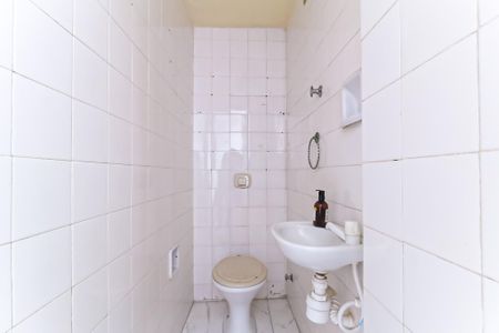 Apartamento à venda com 67m², 2 quartos e 1 vagaBanheiro de serviço