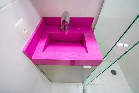 Banheiro de apartamento para alugar com 2 quartos, 35m² em RP3 (Regiões de Planejamento), Santo André