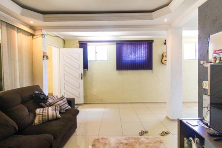 Sala de casa para alugar com 3 quartos, 150m² em Lageado, Ferraz de Vasconcelos