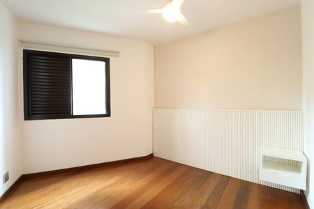 Apartamento à venda com 127m², 3 quartos e 2 vagasSuíte 1