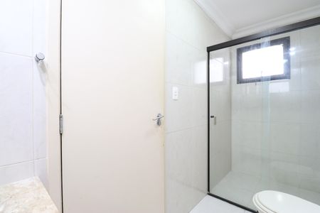 Apartamento à venda com 127m², 3 quartos e 2 vagasBanheiro da Suíte 1