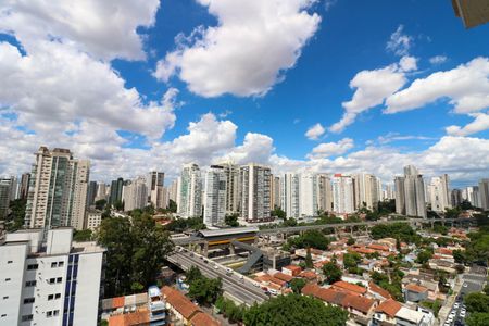 Studio para alugar com 27m², 1 quarto e sem vaga Studio para alugar com 27m², 1 quarto e sem vagaVaranda