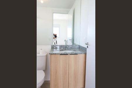 Studio para alugar com 27m², 1 quarto e sem vaga Studio para alugar com 27m², 1 quarto e sem vagaBanheiro