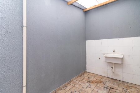 Casa à venda com 85m², 2 quartos e 1 vagaÁrea de Serviço