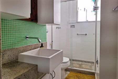 Apartamento à venda com 139m², 3 quartos e 1 vagaBanheiro da Suíte 1