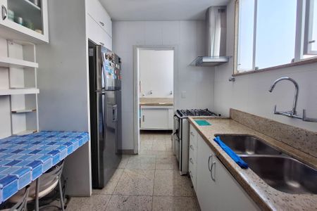 Apartamento à venda com 139m², 3 quartos e 1 vagaCozinha