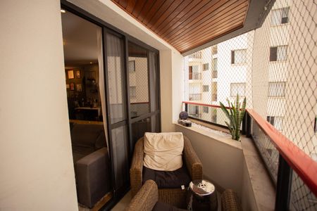 Apartamento à venda com 142m², 3 quartos e 2 vagasVARANDA DA SALA