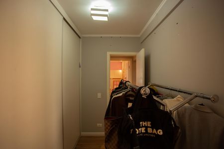 Apartamento à venda com 142m², 3 quartos e 2 vagasQUARTO 3