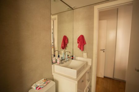 Apartamento à venda com 142m², 3 quartos e 2 vagasBANHEIRO DA SUÍTE