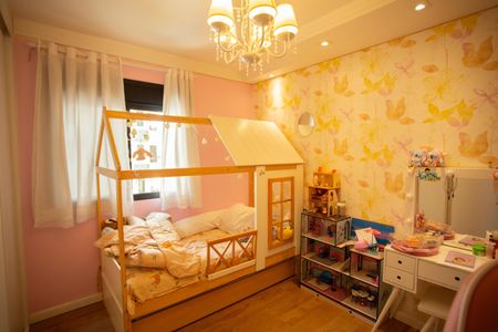 Apartamento à venda com 142m², 3 quartos e 2 vagasQUARTO 2