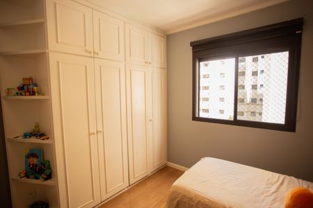 Apartamento à venda com 142m², 3 quartos e 2 vagasQUARTO 4