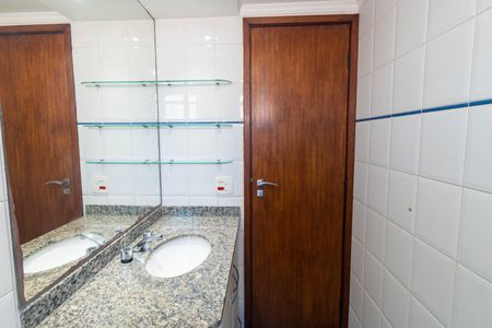 Apartamento para alugar com 104m², 3 quartos e 2 vagasBanheiro Social