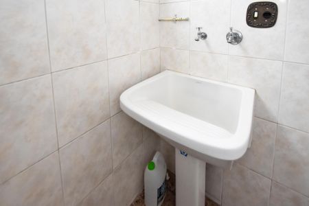 Apartamento à venda com 58m², 2 quartos e 1 vagalavanderia
