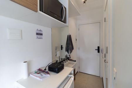 Studio à venda com 15m², 1 quarto e sem vaga Studio à venda com 15m², 1 quarto e sem vagaEntrada