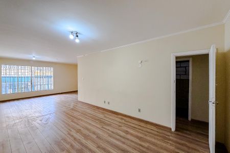 Sala de casa à venda com 3 quartos, 250m² em Vila Mariana, São Paulo